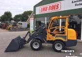 Eurotrac W12S shovels.   met Giant - Euro bord