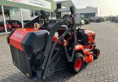 Kubota G231HD  Zitmaaier met opvang  hooglossend