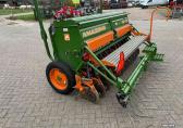 Amazone D9-30 super   25 schijven zaaimachine